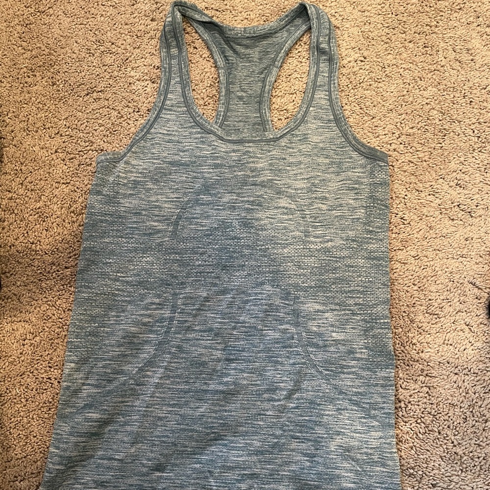 Lululemon Swiftly Tech Racerback Top, Size 4 - image 3
